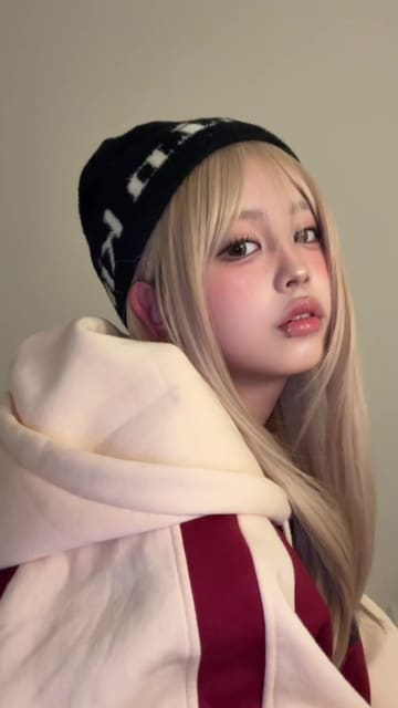 カジサックの長女・梶原叶渚、黒髪→金髪リップピアス姿で大胆イメチェン「可愛すぎる」