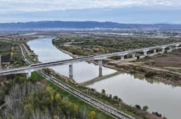 西安－延安高速鉄道の試験運行始まる―中国
