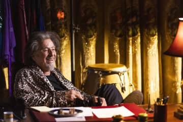 マイケル・キートン＆アル・パチーノ初共演！完全犯罪の“プロット”が動き出す『殺し屋のプロット』本編映像