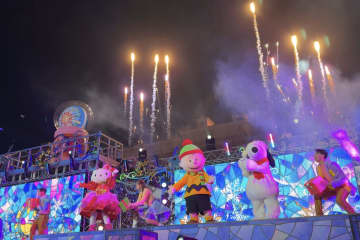 USJ、クリスマス新ナイトショーをいち早く見てきた。登場キャラやストーリーなど見どころを解説