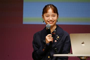 宮﨑あおい、４０歳を迎える心境明かす「楽しみですね」…大阪でトークショー