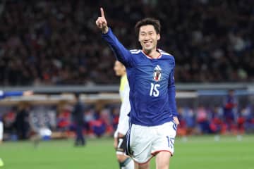 【日本代表】鎌田大地　先制弾で１年締めくくる「記憶に残るような仕事ができてすごい良かった」