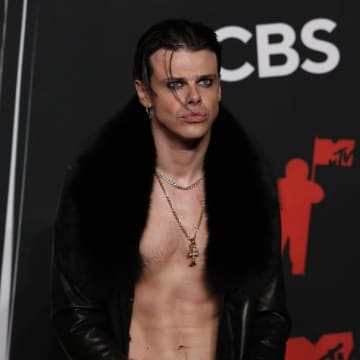 ヤングブラッド、医師の指示により年内のツアーをキャンセル