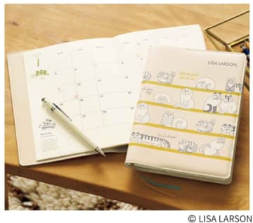 本日発売！　リサ・ラーソンの猫が月替わりで登場「2026年手帳」付録のリンネル1月号増刊