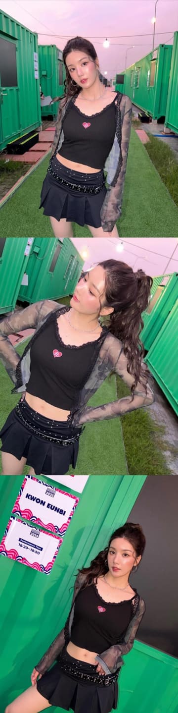 “びしょ濡れフェスの女神”クォン・ウンビ、ミニキャミ衣装で大胆魅了…艶やかボディに視線集中【PHOTO】