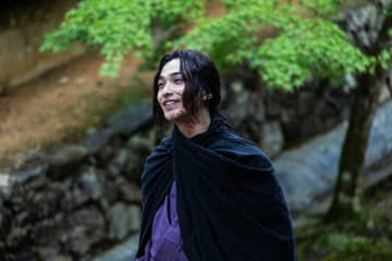 横浜流星、『イクサガミ』に最狂の剣士役で出演　週間グローバルTOP10に岡田准一喜び