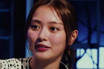 内田理央、ハワイ島で撮影した“謎の物体”の映像を公開！都市伝説YouTuber・Naokiman「これスゴいじゃん！」と興奮