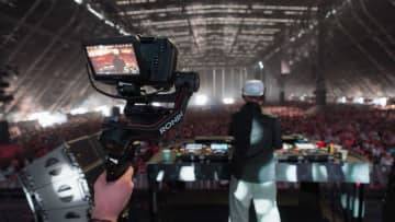 Blackmagic Design導入事例：EDMフェスティバル「クリームフィールズ」の場合