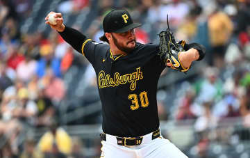 パイレーツのスキーンズがナ・リーグCY賞を満票受賞！　デビュー2年目で初の栄誉　山本由伸は3位入り