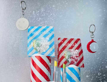 mgb skinのクリスマス♡Snow Bon Bon SETで贅沢保湿＆彩りリップ