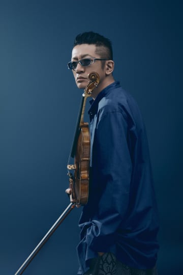 ヴァイオリニスト石田泰尚率いる「石田組」、新作から〈亡き王女のためのパヴァーヌ〉先行配信