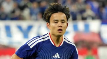 久保建英、日本代表で厳しい立場に置かれる仲良し選手とプレー！「いつもありがとう」「こちらこそ」とSNSでも仲良し