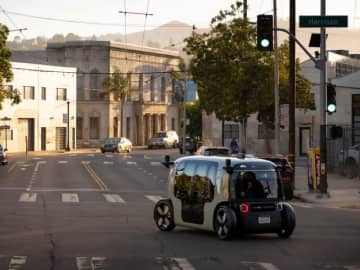 ハンドルも運転席もなし、アマゾン傘下Zooxのロボタクシーがサンフランシスコに進出