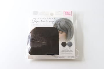 まさかダイソーにあるなんて！簡単に印象チェンジできる♡500円の部分ウィッグをお試し！