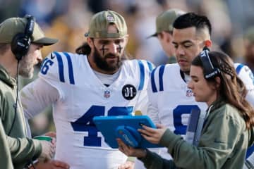 NFLでフルタイムコーチを務める11人の女性の1人にまで急成長したコルツのイザベル・ディアス