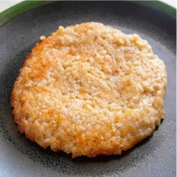 【れんこん100g余ってたら作って】「えっ、材料5個で？」「想像以上の満足度」止まらない1枚レシピ♪