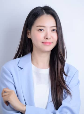 “伝説的ガールズグループ”I.O.I再結成に現実味？女優に転身したリーダー、所属事務所と契約終了でFAに