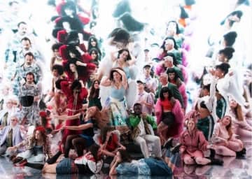 フランスを代表するシンガー・ソングライター“ヤエル・ナイム”、新曲「マルチカラー」MV公開