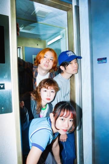 東京発インディーポップバンド Puff、1stアルバム『JUNK MAGIK』より、キラめくロックな楽曲「天使じゃん」のMVを公開