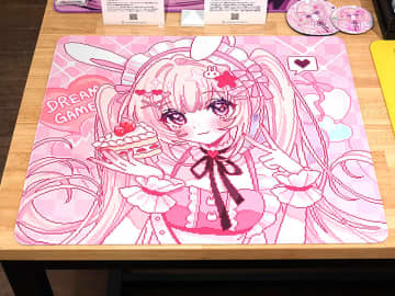 滑りと止まりを両立したゲーミングマウスパッド「Dream Gamer UNA V3」