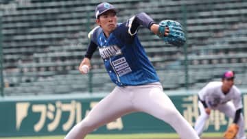 193センチ長身右腕のうなる直球は最速157キロ　中日がドラ3篠﨑国忠と仮契約を発表　今季四国ILで先発＆リリーフでチームに貢献