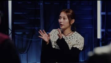 内田理央が飛行機で謎の少年、宇宙人に遭遇!?