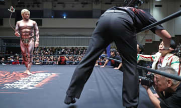 【新日本　Ｈ．Ｏ．Ｔ興行】プレマッチは異様光景の連続　ＳＡＮＡＤＡとミラノがボディスーツ姿で激闘展開