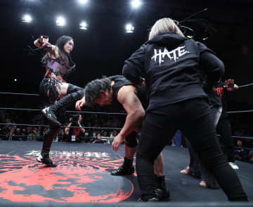 【新日本　Ｈ．Ｏ．Ｔ興行】上谷沙弥と高橋裕二郎の一騎打ちはノーコンテスト　両ユニットのセコンド乱入で収拾不能に