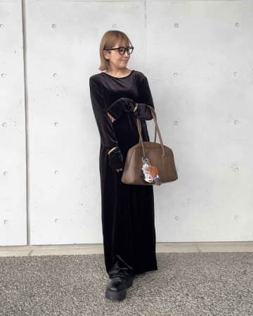 その高見え服【しまむら】だったの！？ マニアの戦利品♡「ベロアワンピ」