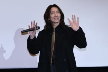 THE YELLOW MONKEY・吉井和哉　「一番ダメ出しするのは母親だと思う」3年以上密着　ドキュメンタリー映画完成披露に登壇