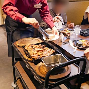 【肉食べ放題ニュース】サーロインもOK「激うまステーキ食べ放題」がこの安さ！肉を食べまくれ～!!