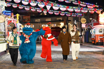 クリスマスブルーを払拭？ ＵＳＪが提案「自分で自分を幸せに」