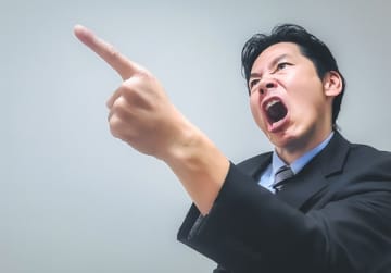 薄給なのに精神論を語る社長に「ありがとうでは家賃を払えない」と反論した結果【衝撃エピソード再配信】