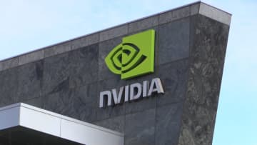 エヌビディア8～10月期決算　売上高＆最終利益とも過去最高を更新　AI投資の需要好調