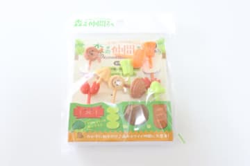 セリアさんよく考えたな～！フタを開けたらきっと驚く♡ちょっと変わったピック