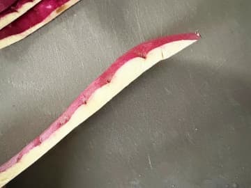 サツマイモの皮をむいて…？　できた一品に「子供がドはまりした！」【最強おやつ】