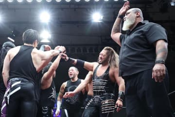 【新日本】ＥＶＩＬが〝売れっ子〟ウルフアロンの地位強奪予告「次のさんま御殿はいつだ？」