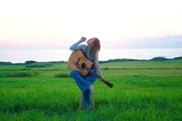 Anly、新曲「わたしへ (feat. Rafel Plana)」配信開始