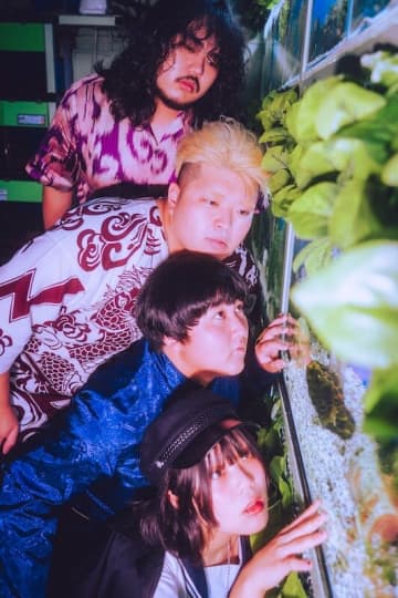 超☆社会的サンダル、Vo. オニザワマシロ生誕祭にお笑い芸人"はるかぜに告ぐ"の出演が決定