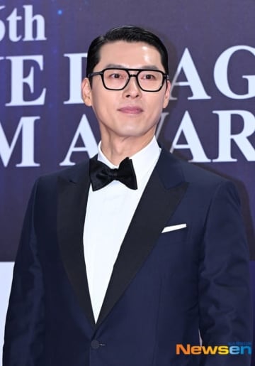 【PHOTO】ヒョンビン＆イ・チェミンら「第46回青龍映画賞」レッドカーペットに登場（動画あり）