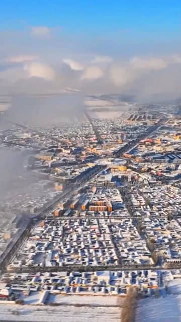 新疆の「八卦城」テケス県で降雪、一面が純白の美しさに