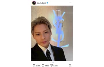 Number_i 平野紫耀、黒スーツ姿でホリデーギフト選び　「凛々しくてドキッとする」「存在がもうギフト」