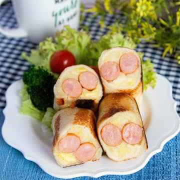 【気づいたら毎朝これ作ってる】「外カリ中ほくジュワでうまっ…！」巻くだけで優勝する食パンアレンジレシピ