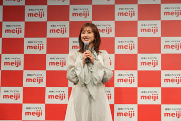 ビフィズス菌を配合した“粉ミルク”が『明治ほほえみ』ブランドより新発売　内閣総理大臣の承認も取得