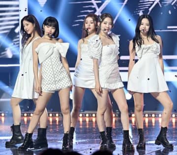 LE SSERAFIM、「私は恐れない」というグループ名は“予言”だったのではないだろうか