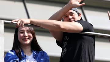 大谷翔平と真美子さんが『理想の有名人夫婦』で2位タイに　娘も誕生し大谷は「幸せな寝不足」と発言