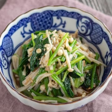 【ほうれん草で作るめっちゃウマいやつ】「コレ食べたら完全にハマったわ」毎日食べても飽きません！簡単副菜レシピ3選