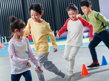 子どもが長時間立っていられない。体幹の育て方についてなか整形外科理事長樋口先生にお伺いしました