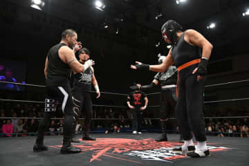 【新日本】洗脳を解くどころか“闇”は深かった！サスケ、変貌した東郷に唖然「別人じゃないですか、アレは！」