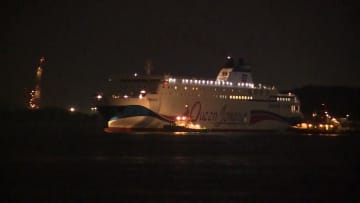 “ながらスマホ”で267人乗り大型旅客船が座礁…乗組員「操舵機動かなかった」ウソも「携帯でニュースを…」容疑認める　韓国